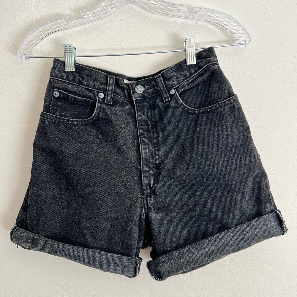 Vintage 90’s Guess Black Jean Cutoff Shorts for Women’s Size: 28